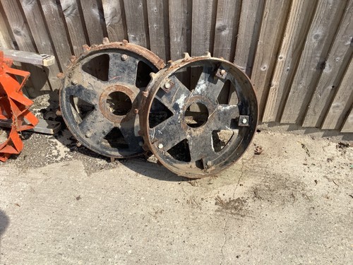 Howard gem iron wheels - ,