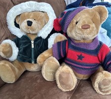 Harrods  2001 And 2004 Annual