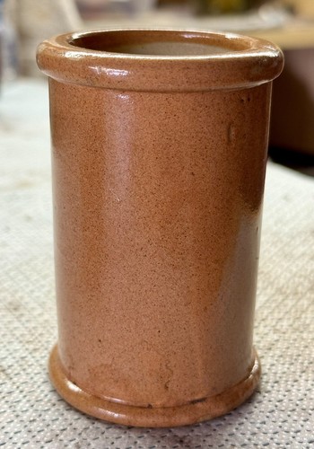 1910 cream crock - cream,