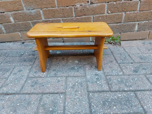 Low stool milking - stool,