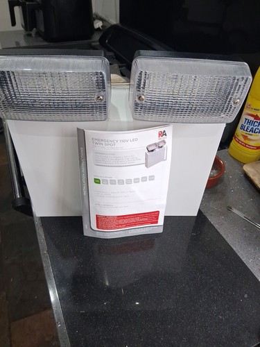 Emergency 110v twin spots - 110v,