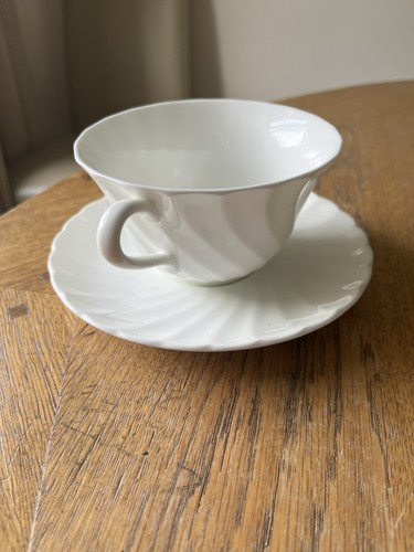 Wedgwood candlelight soup bowl - wedgwood,