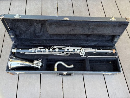 Boosey hawkes bass - bass, clarinet