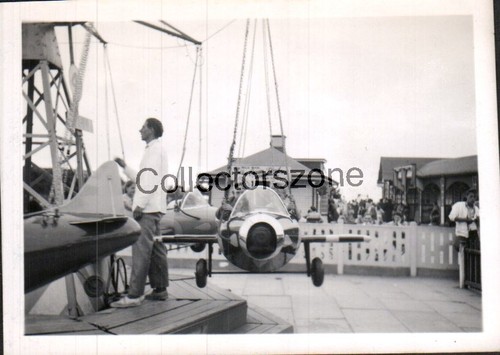 1950 aeroplane funfair ride - 1950's,