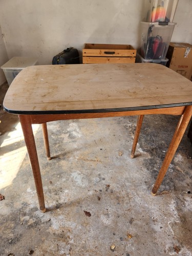 Vintage 1950s kitchen table