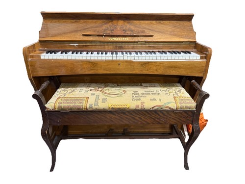 Consolette piano with - consolette,