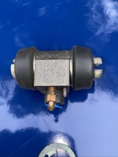 Triumph 2000/2500 MK 1 Rear