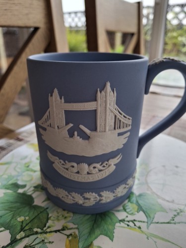 Wedgwood jasper ware tower - wedgwood, of