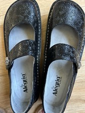 Leather Shoes Size 8 Alegria