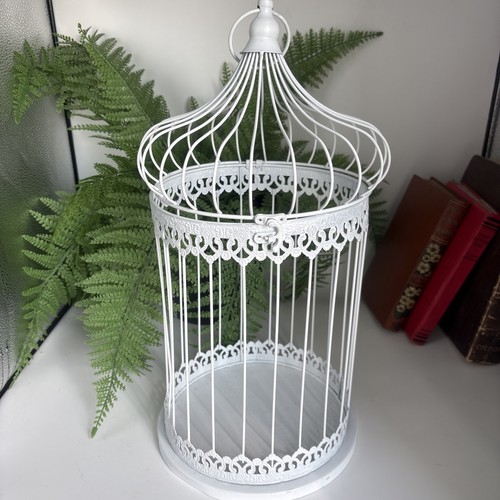 Pretty retro white - pretty,