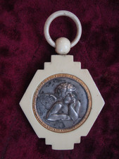 RARE ANTIQUE FRENCH BAKELITE