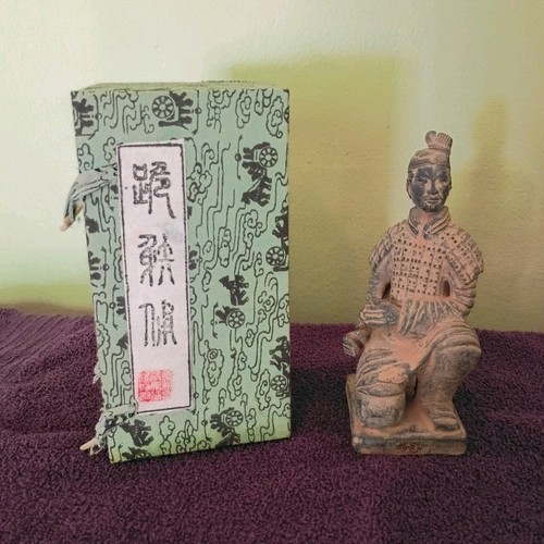 Terracotta warrior soldier - warrior,