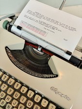 Vintage Olympia De Luxe