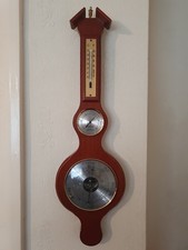 Banjo style weather station 60