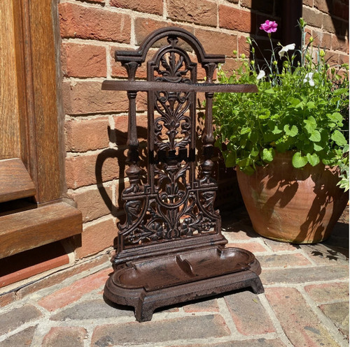 Umbrella stand cast - stand,