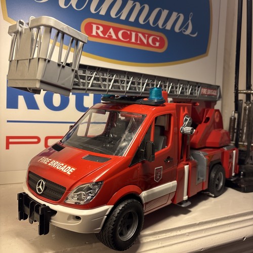 Bruder mercedes sprinter fire - bruder,