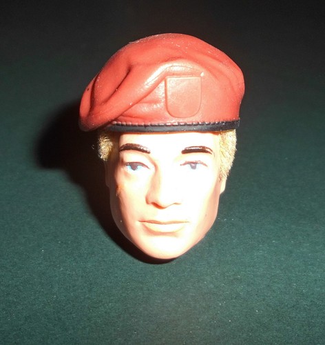 Scale red para beret - para, for