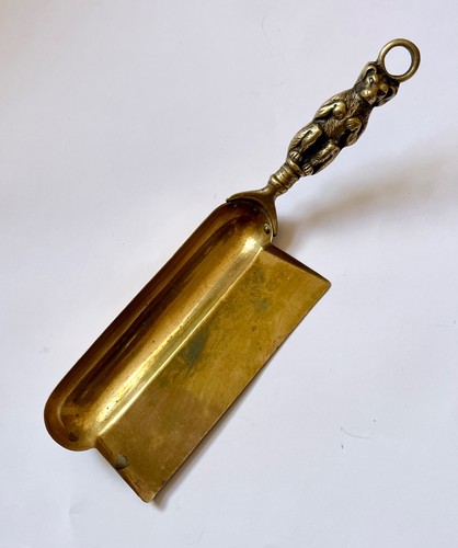 Solid brass scoop dust - brass,