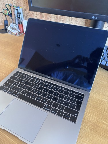 Apple macbook air 2019 - macbook,