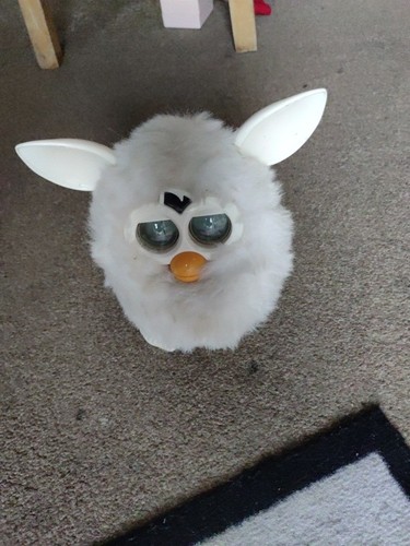 Rare 2012 hasbro furby - rare,