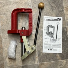 LEE Classic Cast Press Like