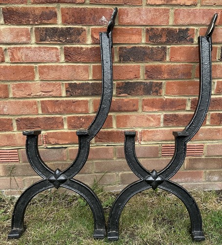Cast iron garden bench - garden, ends