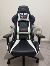 GT OMEGA Gaming Chair White