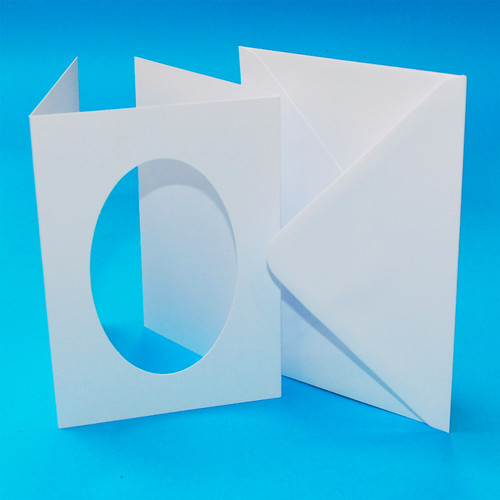 White tri fold - 10,