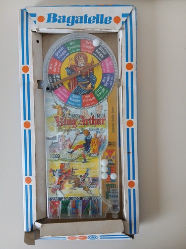 Vintage king arthur knights - king,