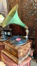 Antique HMV Gramophone Fully Functional Working Phonograph, win-up Christmas