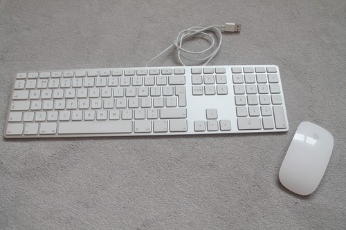 Apple keyboard mouse a1243 - &,