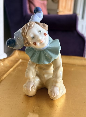 Nao lladro figure jester - nao,