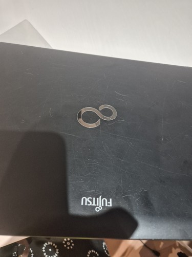 Fujitsu lifebook ah532 - , corei5