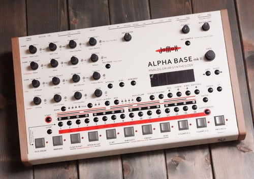 Jomox alpha base mk2 analog - alpha,