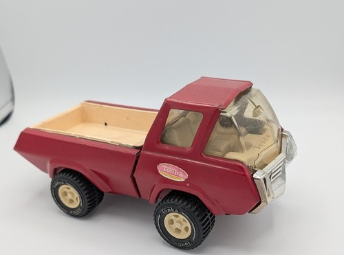 Vintage tonka truck - tonka,