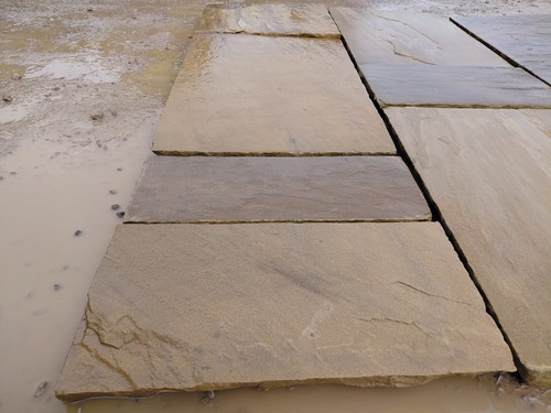 Buff yorkstone paving slabs - buff,