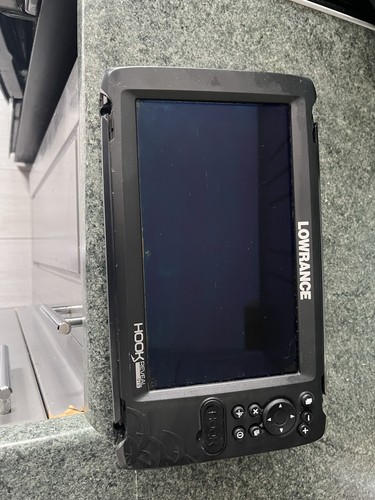 Lowrance hook reveal 9ts 9in - lowrance,