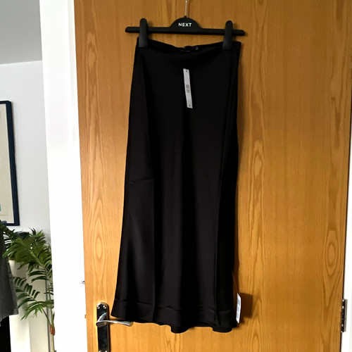 Asos design black satin - design,