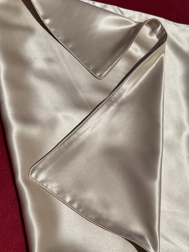 Momme mulberry silk - 22,