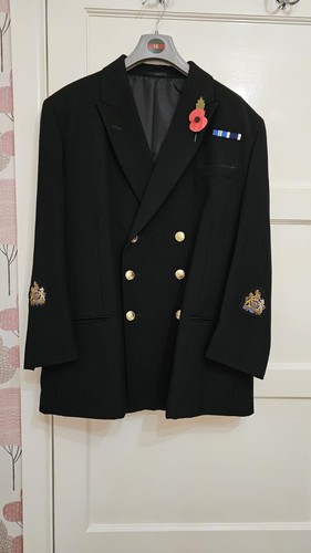 Royal navy warrant officers - royal,