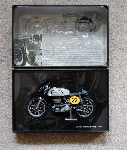 Minichamps norton manx 500 ray - manx,