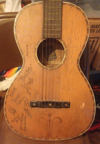 1934 parlor guitar - 1934,