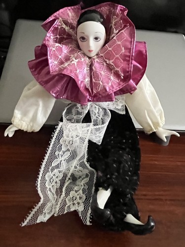 Pierrot mysterious dancer - mysterious, doll