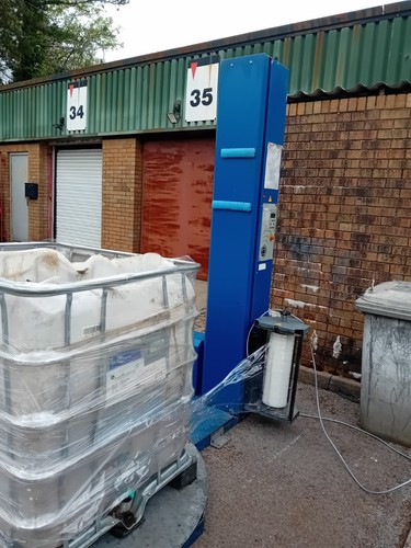 Pallet wrapper c - wrapper.,