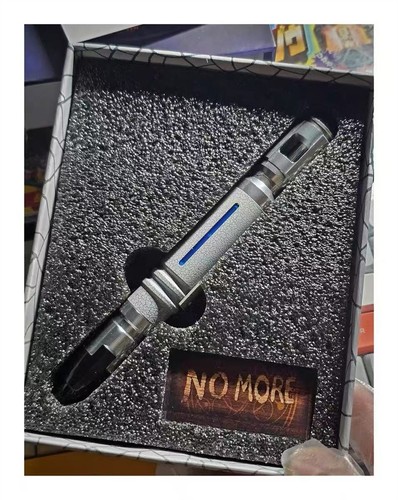 Nawya replica doctor who - doctor,