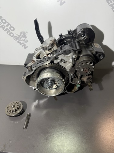Aprilia 125 engine gear - gear, box