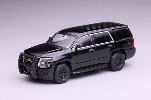 596 black 2015 tahoe - 596,