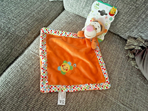 Bnwt disney posh - bnwt,