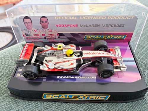 Scalextric c2837 mclaren no - scalextric,