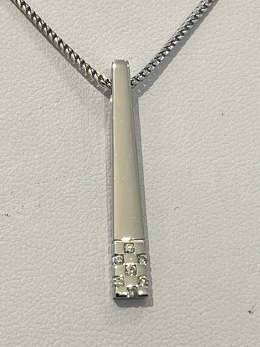 Heavy 18ct white gold diamond - heavy,